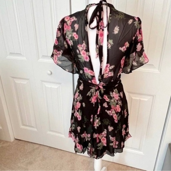 Zara Floral Dress - Picture 3 of 9